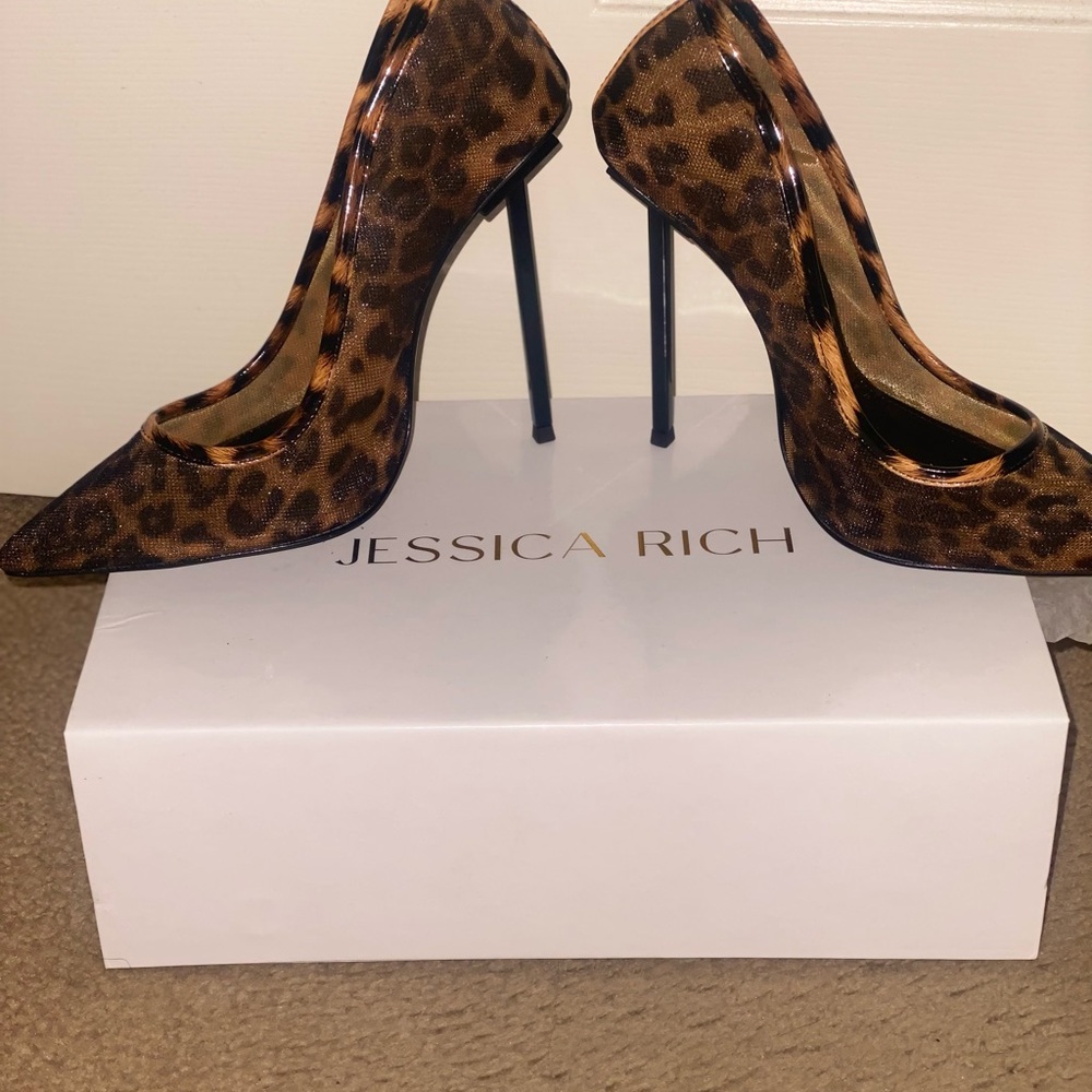 Jessica Rich Brown Leopard Heels